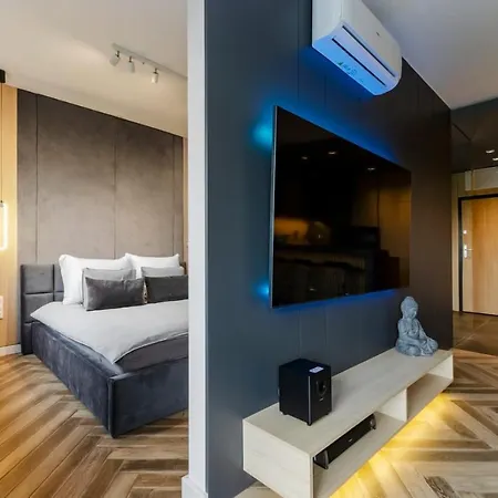 Lupoapartments Z Wanna W Sypialni Manufaktura Parking Dostep Na Kod Łódź Exterior foto