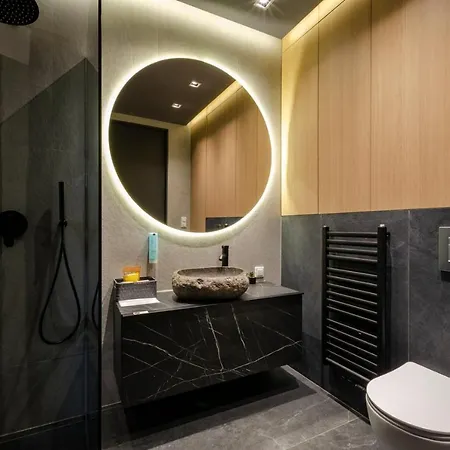 Lupoapartments Z Wanna W Sypialni Manufaktura Parking Dostep Na Kod Łódź Exterior foto