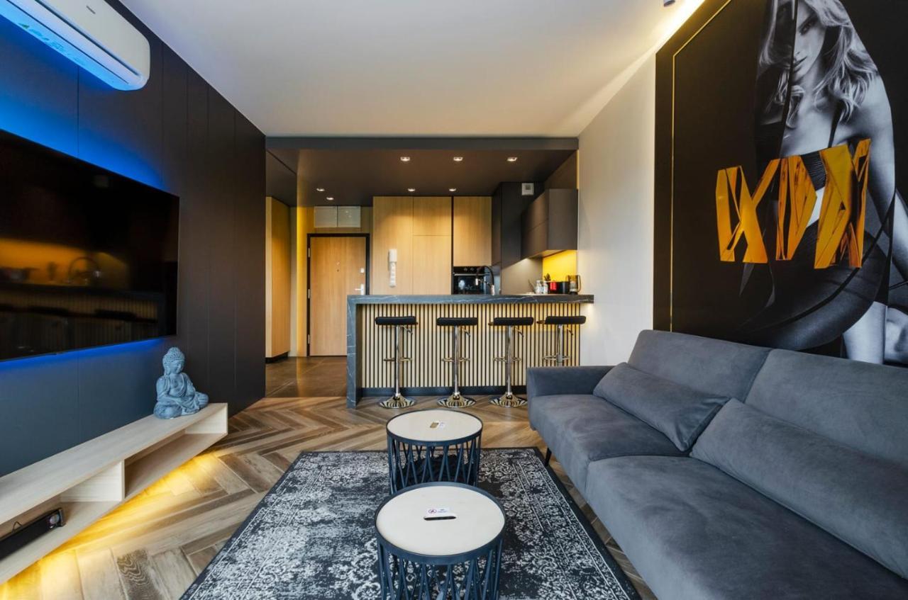 Lupoapartments Z Wanna W Sypialni Manufaktura Parking Dostep Na Kod * Łódź