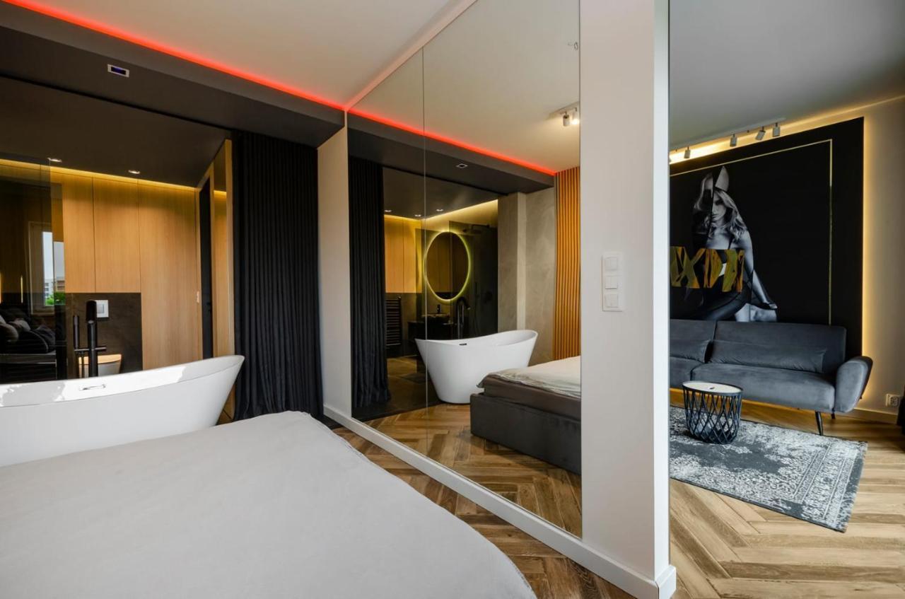 Lupoapartments Z Wanna W Sypialni Manufaktura Parking Dostep Na Kod